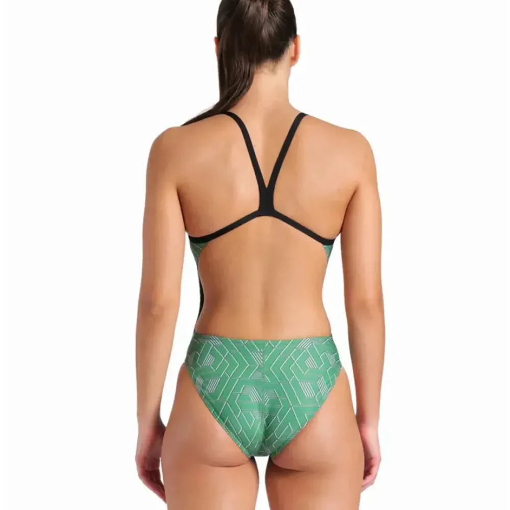 Arena Escape Challenge Back Swimsuit Fashion